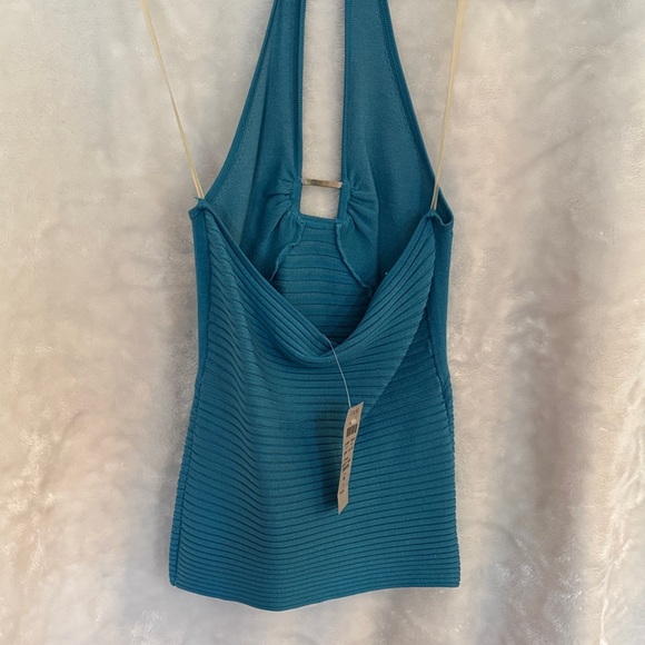 Cache Halter Top - Picture 3 of 4